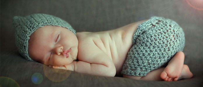 bebekle uyumanın faydaları zararları